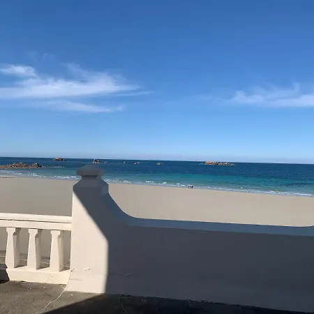 Le Chateau De Sable